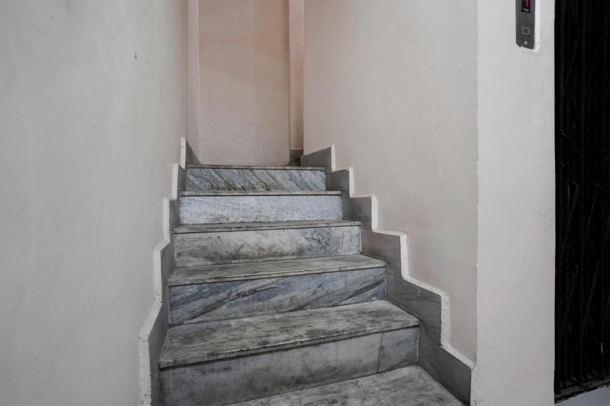 Hotel O Aishwarya Service Apartment Navi Mumbai Dış mekan fotoğraf
